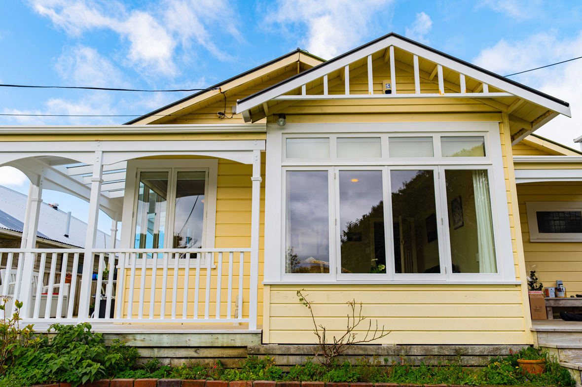 Wellington-Double-Glazing-01